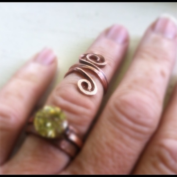 HAND MADE RINGS | OOAK Copper pinkie ring - Picture 6 of 7
